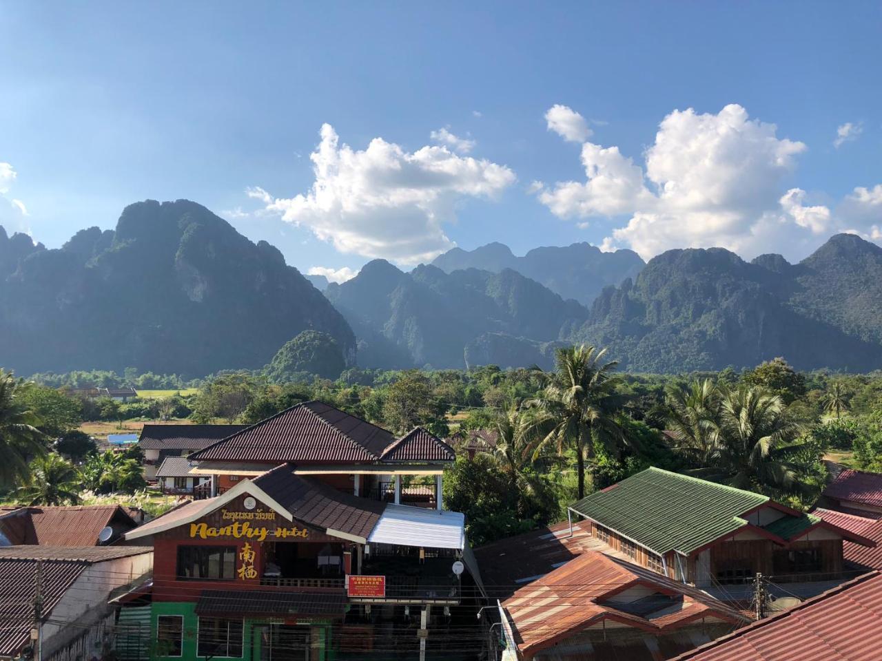 Jasmine Vangvieng Hotel Vang Vieng Exteriér fotografie